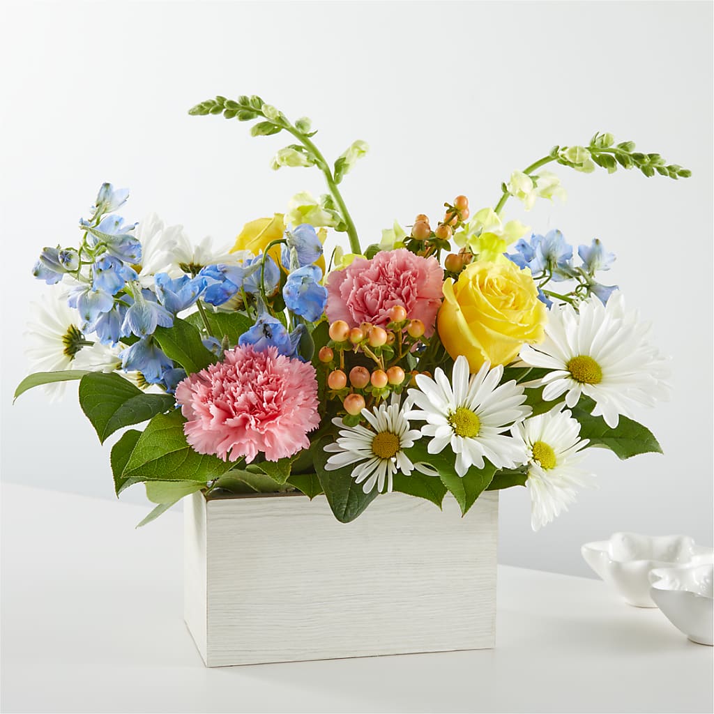 Sun Salutation Box Bouquet – OBIE'S FLOWERS, Pemberville OH