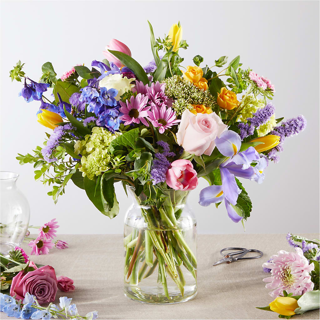 Pastel Tradition - A Florist Original – OBIE'S FLOWERS, Pemberville OH