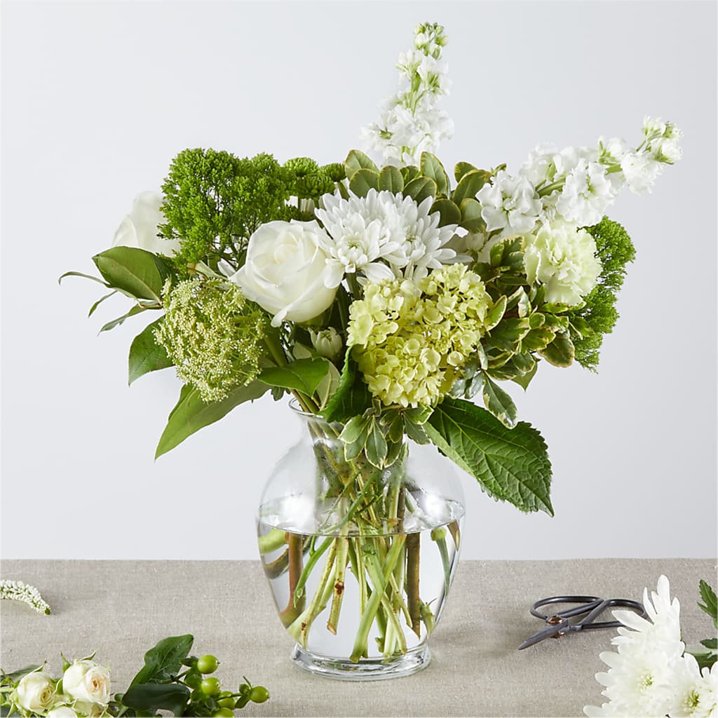 Irish Garden - A Florist Original – OBIE'S FLOWERS, Pemberville OH