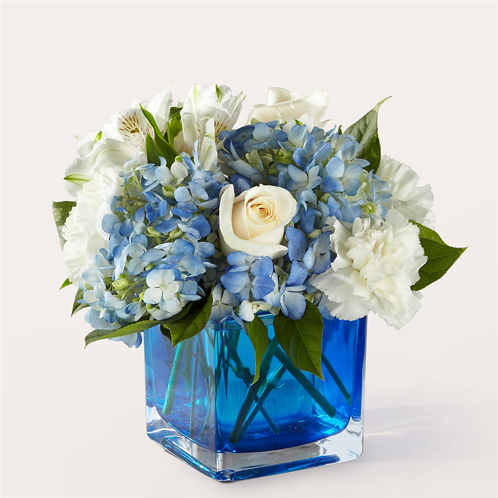 Soothing Waters Bouquet – OBIE'S FLOWERS, Pemberville OH