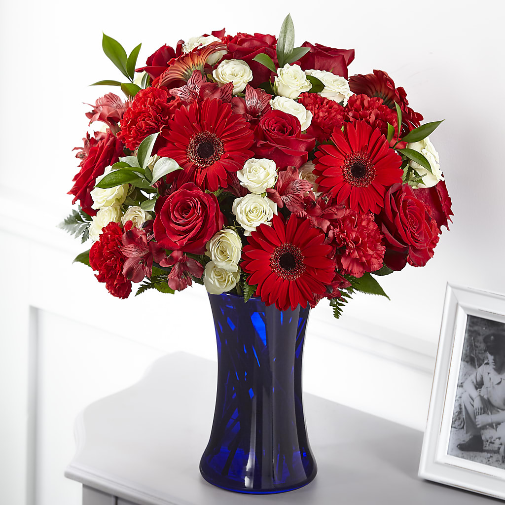 Hearts Embrace Bouquet – OBIE'S FLOWERS, Pemberville OH