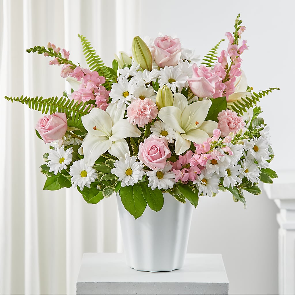 Soft Touch Tabletop Basket – OBIE'S FLOWERS, Pemberville OH