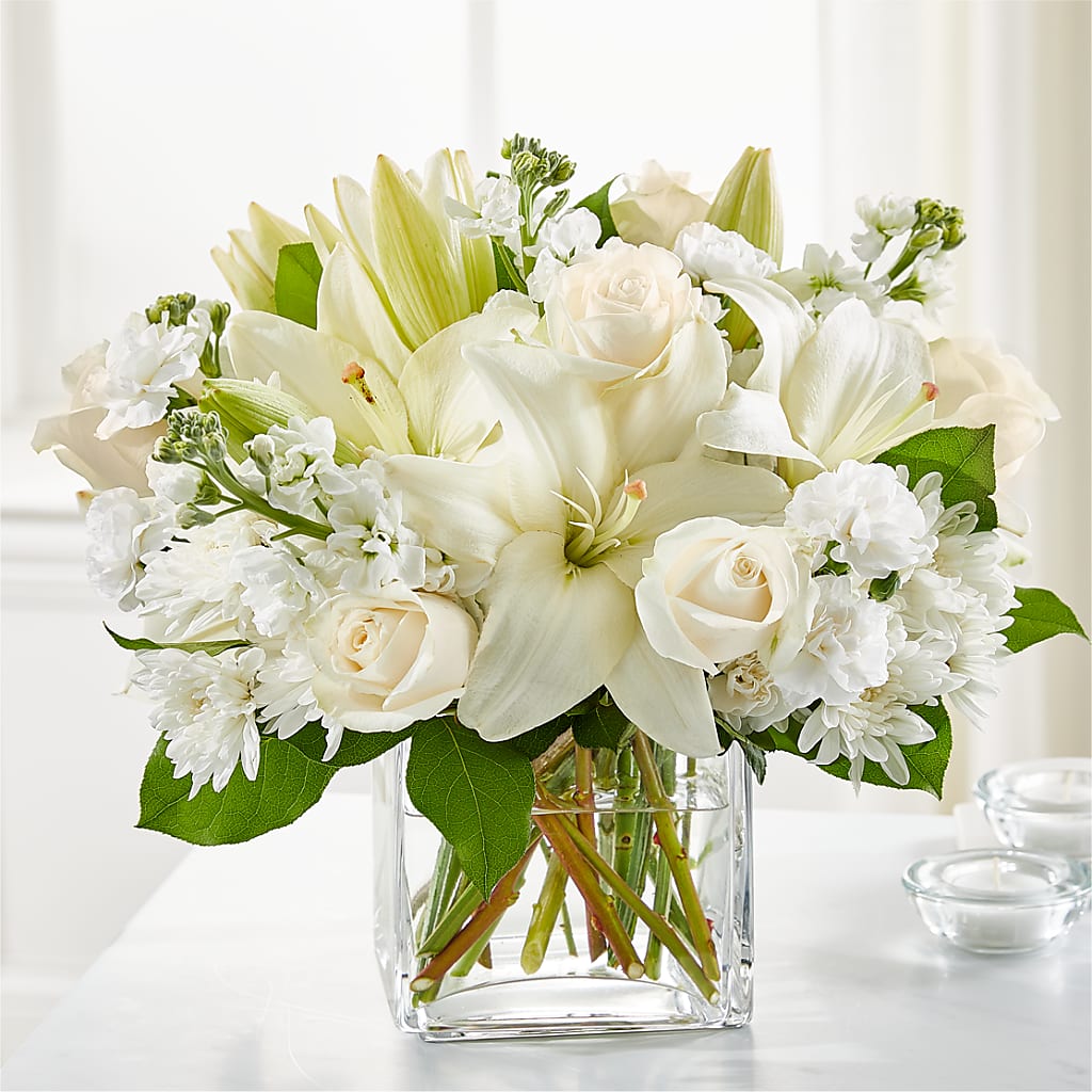 Gentle Breeze Bouquet – OBIE'S FLOWERS, Pemberville OH