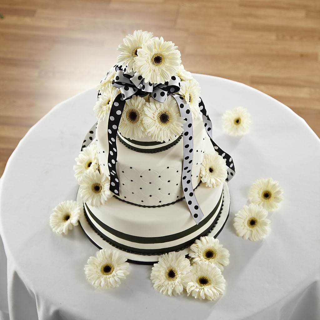 Simple Sophistication Cake Décor – OBIE'S FLOWERS, Pemberville OH