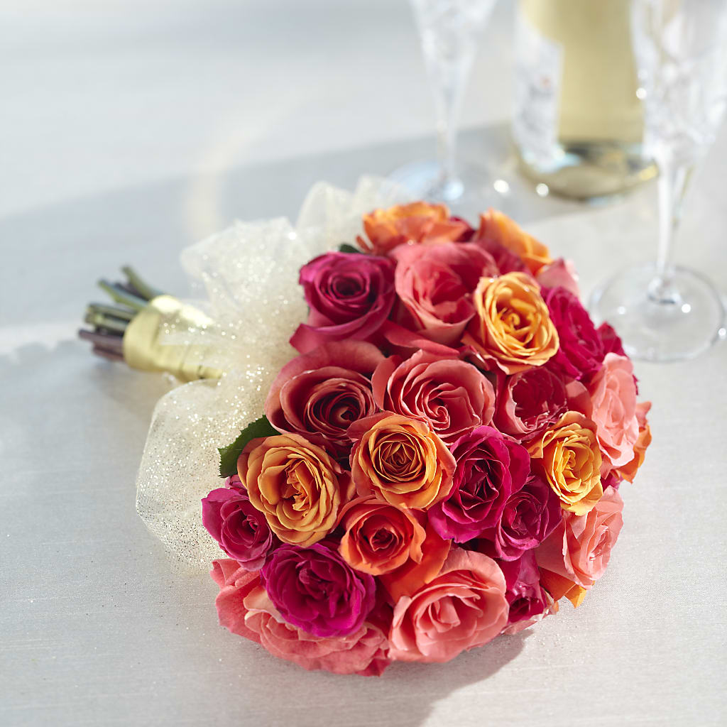 Sweet Roses Bouquet – OBIE'S FLOWERS, Pemberville OH