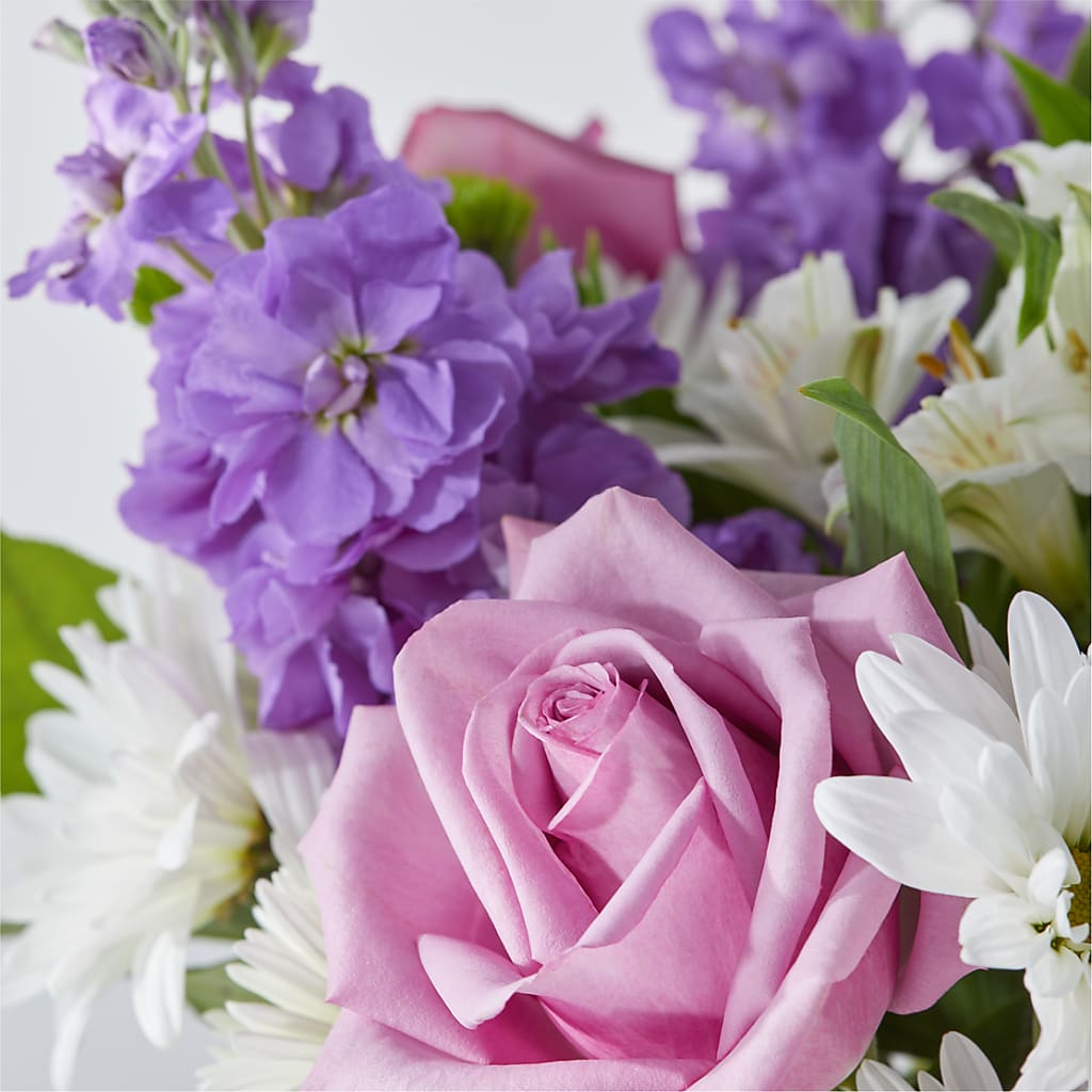Garden of Peace Bouquet – OBIE'S FLOWERS, Pemberville OH