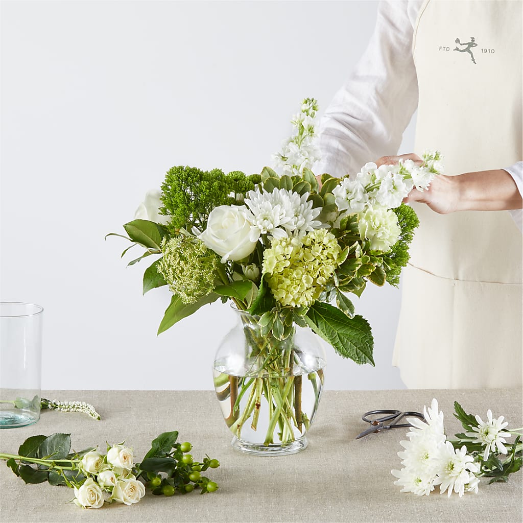 Irish Garden - A Florist Original – OBIE'S FLOWERS, Pemberville OH