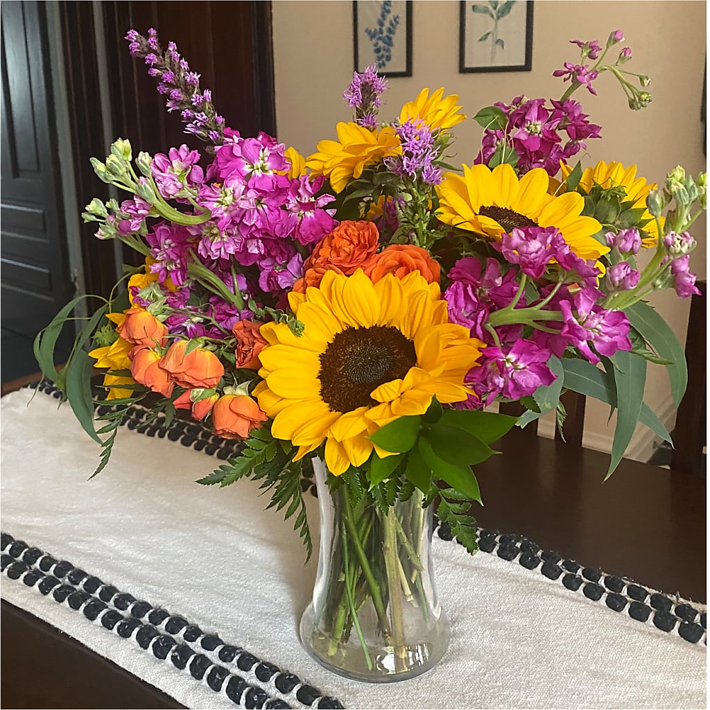 Rays of Life Bouquet – OBIE'S FLOWERS, Pemberville OH