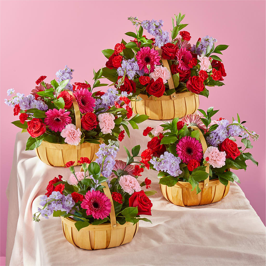 Pink Picnic Basket – OBIE'S FLOWERS, Pemberville OH