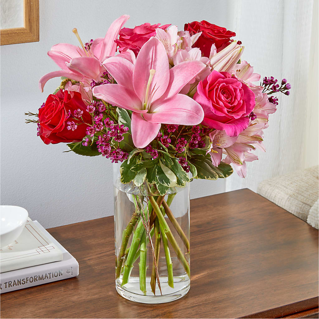 Lucky in Love Bouquet – OBIE'S FLOWERS, Pemberville OH
